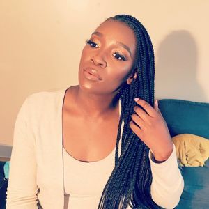 Meet your Posher, Adetola